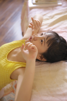 爱内梨花